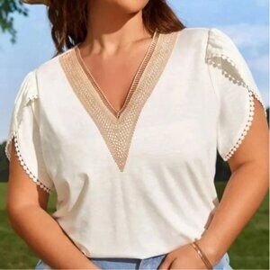 Shein Curve 4XL White Top With Crochet V-Neck & Pom-Pom Trimmed Sleeves